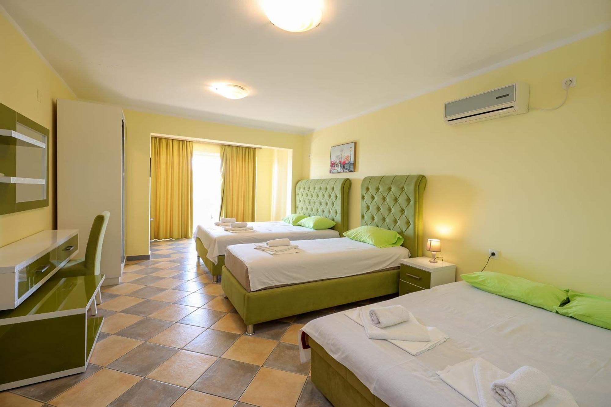 Athos Apartments Dobre Vode Dobra Voda Esterno foto