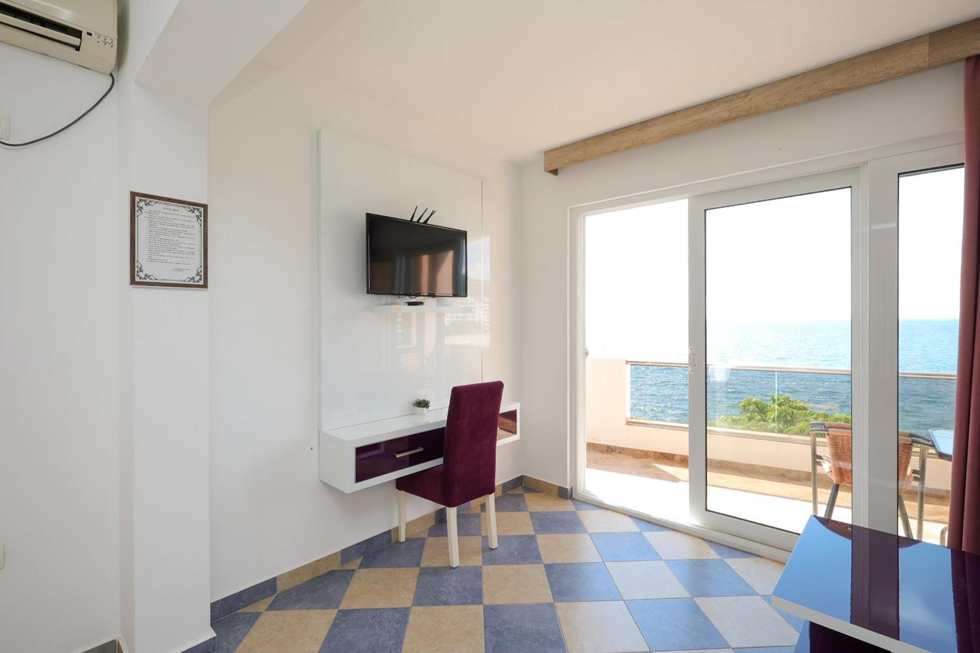Athos Apartments Dobre Vode Dobra Voda Esterno foto