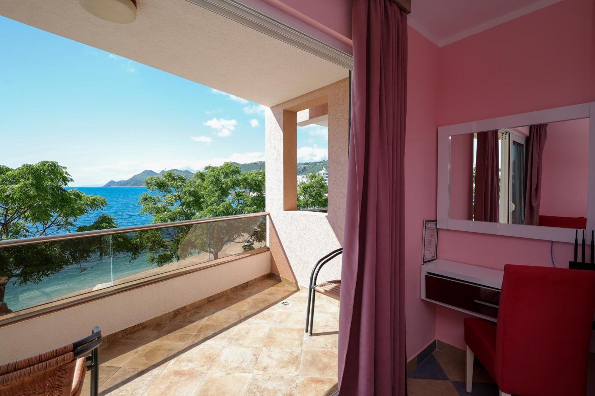 Athos Apartments Dobre Vode Dobra Voda Esterno foto