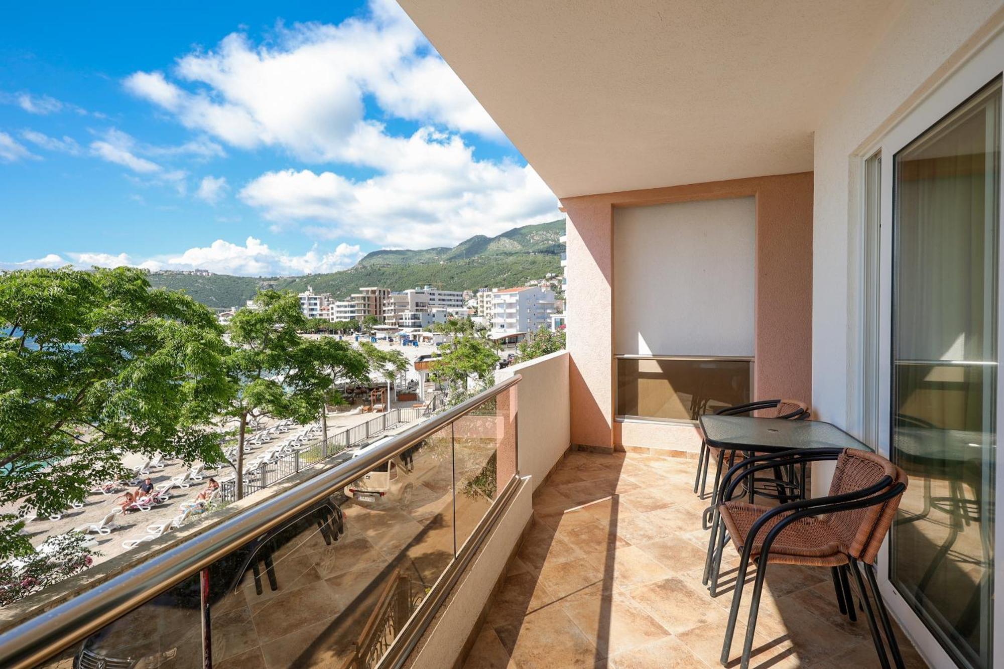 Athos Apartments Dobre Vode Dobra Voda Esterno foto