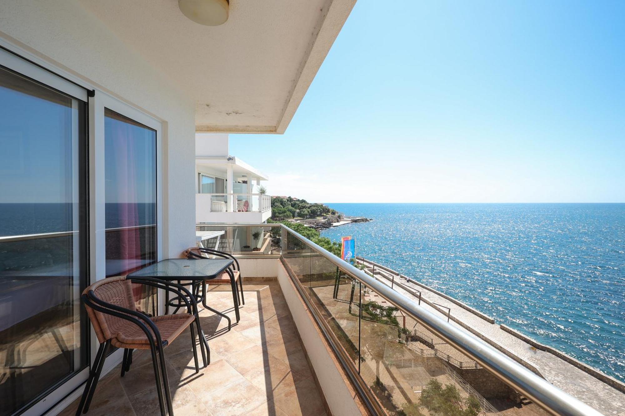Athos Apartments Dobre Vode Dobra Voda Esterno foto